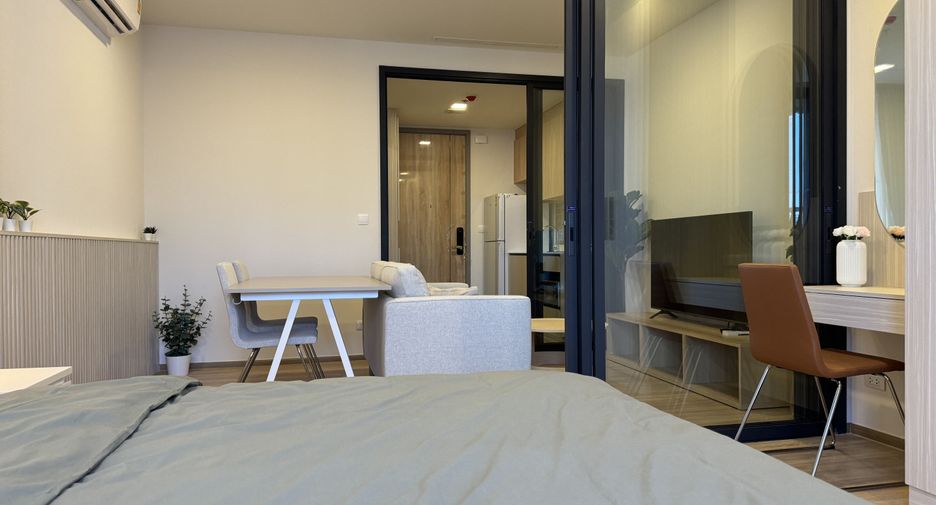 For rent 1 bed condo in Ratchathewi, Bangkok