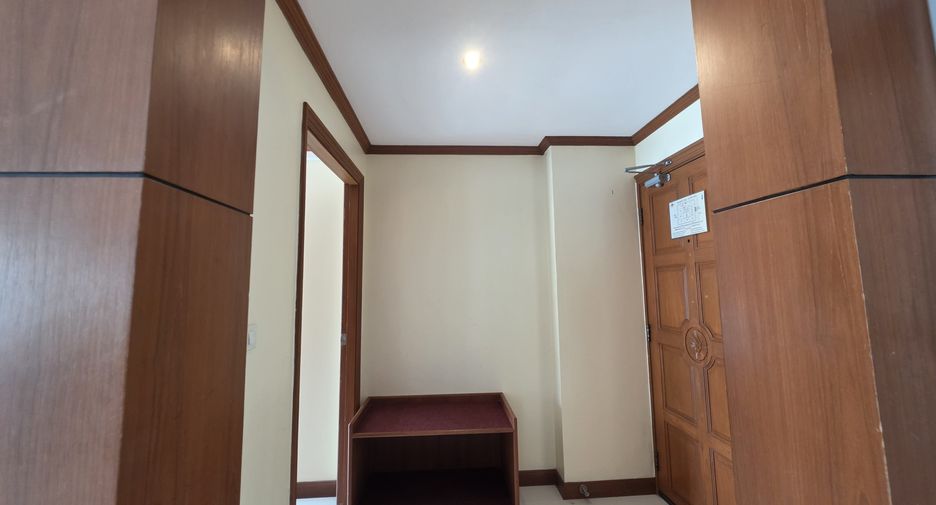 For rent 2 ベッドルーム condo in Pratumnak, Pattaya