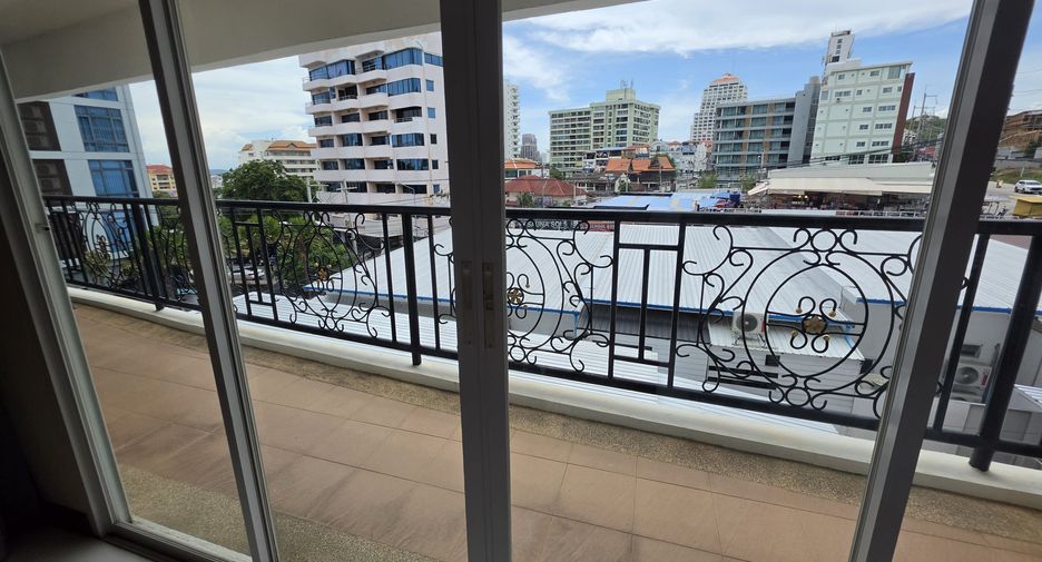 For rent 2 ベッドルーム condo in Pratumnak, Pattaya