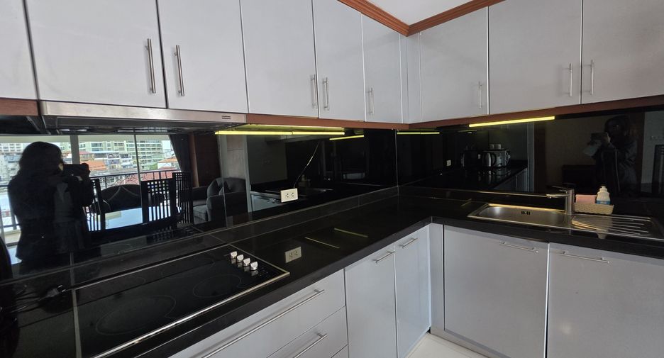 For rent 2 ベッドルーム condo in Pratumnak, Pattaya