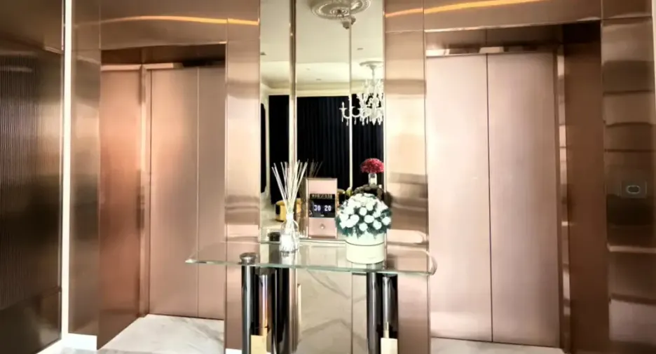 Condo en alquiler y en venta de 2 habitaciones en Watthana, Bangkok
