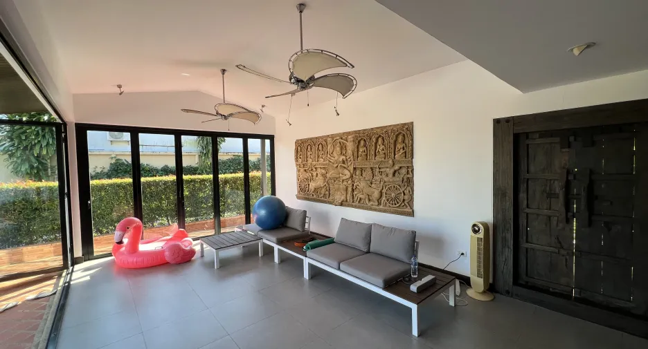 Villa zur Miete mit 5 Zimmer in Mueang Phuket, Phuket