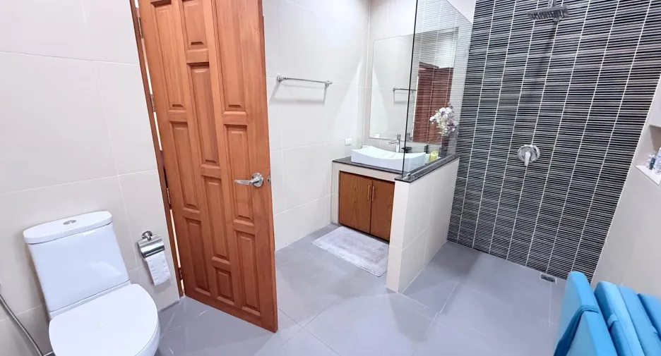 For sale 3 ベッドルーム villa in Hua Hin, Prachuap Khiri Khan