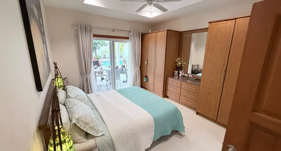 For sale 3 ベッドルーム villa in Hua Hin, Prachuap Khiri Khan