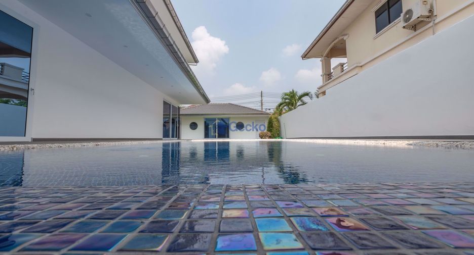 For rent 5 ベッドルーム house in East Pattaya, Pattaya
