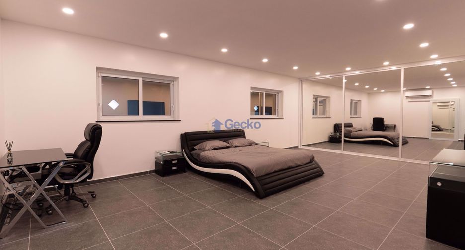 For rent 5 ベッドルーム house in East Pattaya, Pattaya