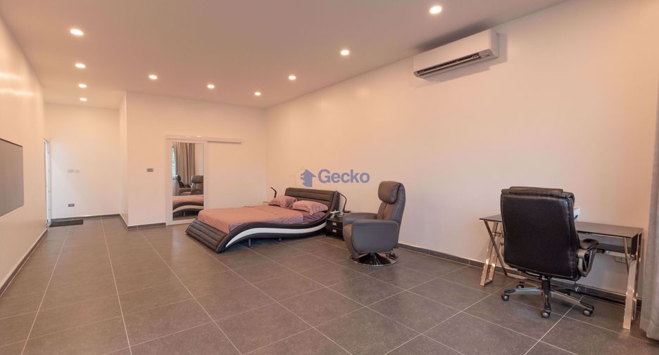 For rent 5 ベッドルーム house in East Pattaya, Pattaya