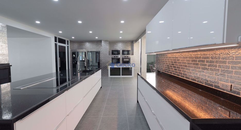 For rent 5 ベッドルーム house in East Pattaya, Pattaya