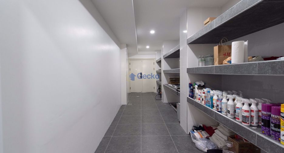 For rent 5 ベッドルーム house in East Pattaya, Pattaya
