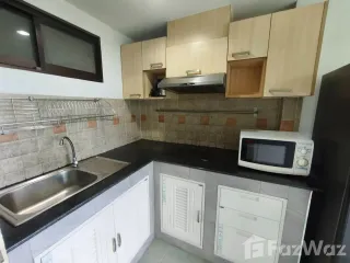 Аренда 3 спальни кондо в Ян Наща, Бангкок