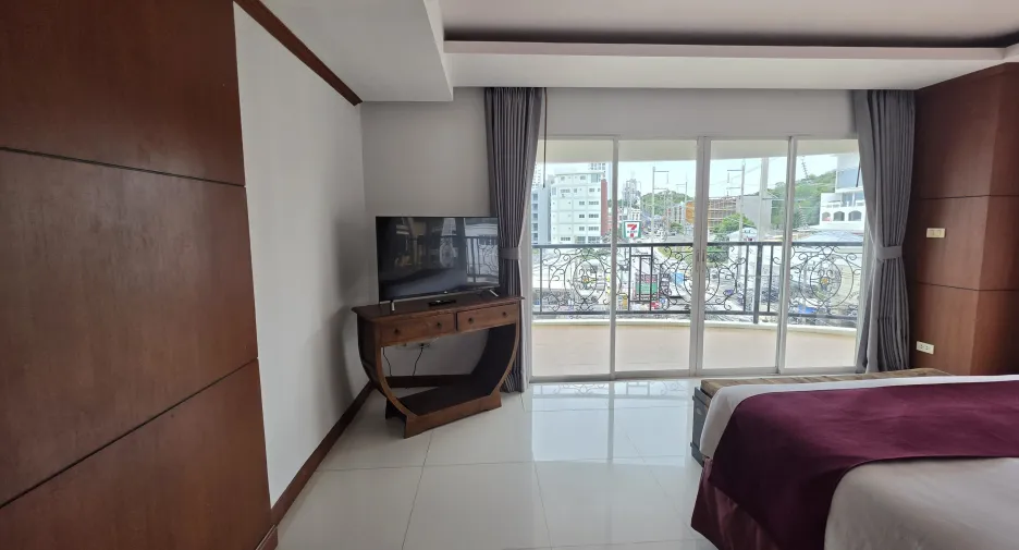 For rent 2 ベッドルーム condo in Pratumnak, Pattaya