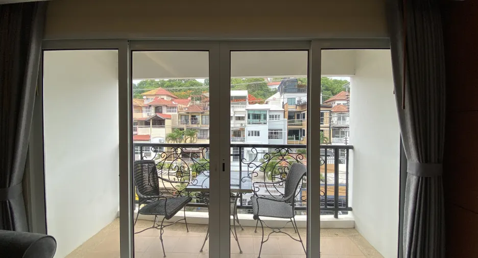 For rent スタジオ condo in Pratumnak, Pattaya