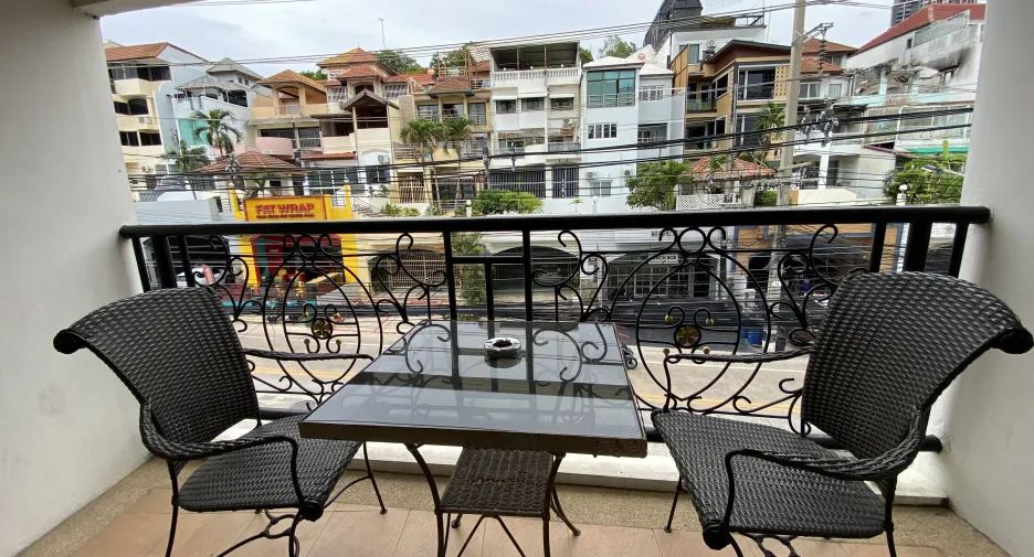 For rent スタジオ condo in Pratumnak, Pattaya