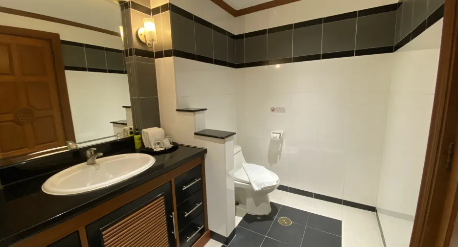 For rent スタジオ condo in Pratumnak, Pattaya