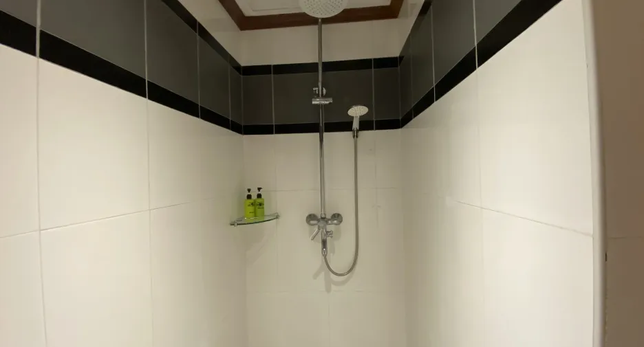 For rent スタジオ condo in Pratumnak, Pattaya