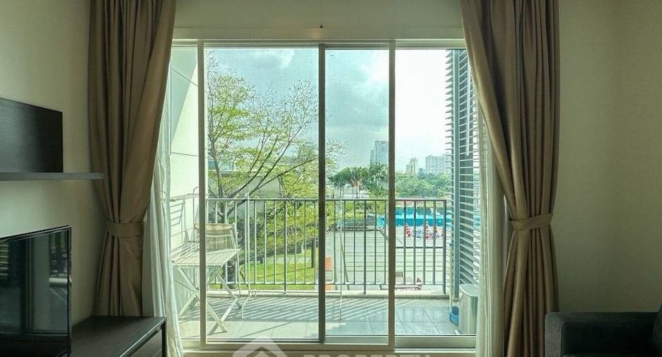 Condo en venta de 2 habitaciones en Khlong Toei, Bangkok