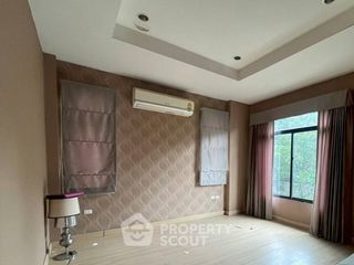 出售 3 卧室 独立屋 在 Bang Bon, 曼谷
