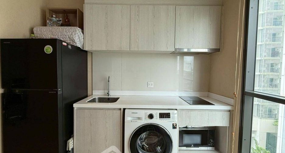 Продажа 1 кровать кондо в Кхлонг Тоеи, Бангкок