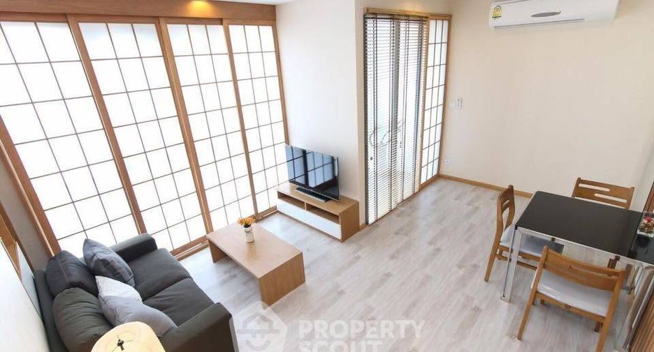 For sale 2 bedrooms condo in Phra Khanong, Bangkok