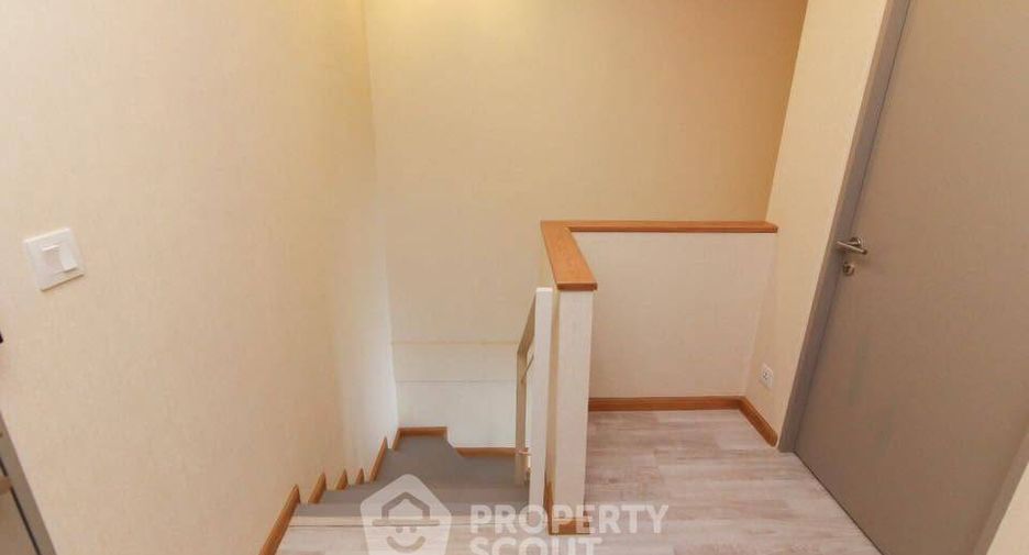 For sale 2 bedrooms condo in Phra Khanong, Bangkok