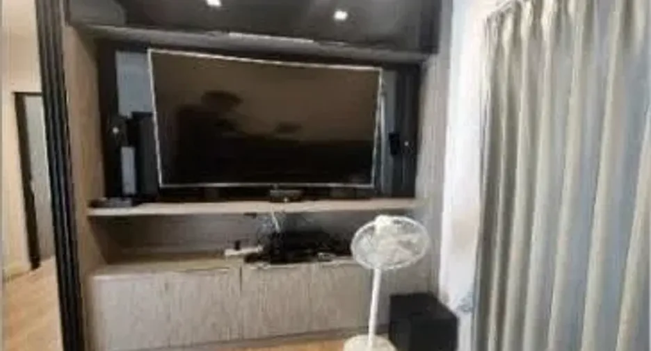 Casa en venta y en alquiler de 3 habitaciones en Khan Na Yao, Bangkok