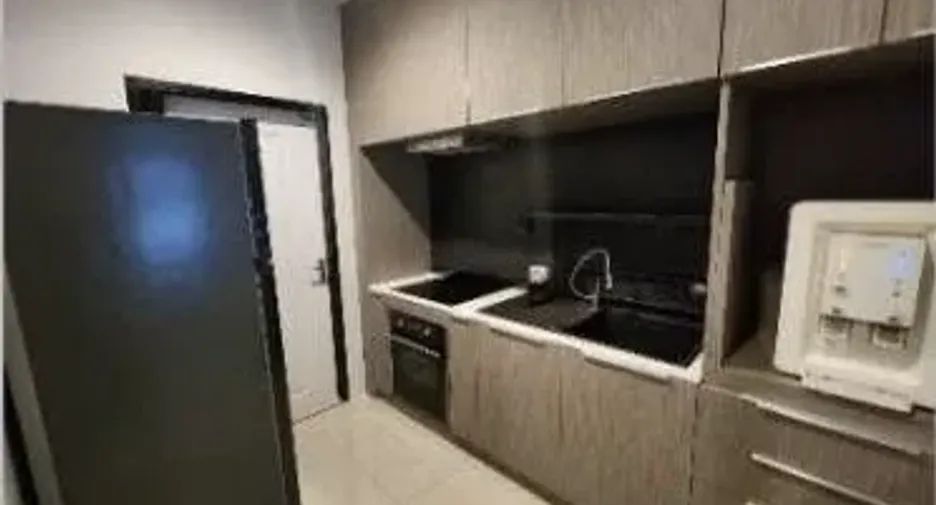 Casa en venta y en alquiler de 3 habitaciones en Khan Na Yao, Bangkok