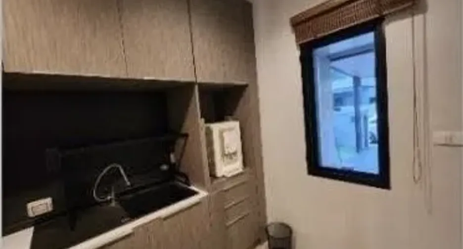 Casa en venta y en alquiler de 3 habitaciones en Khan Na Yao, Bangkok