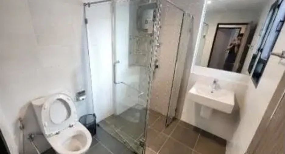 Casa en venta y en alquiler de 3 habitaciones en Khan Na Yao, Bangkok