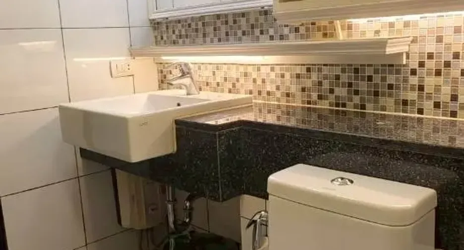 Продажа 1 кровать кондо в Кхлонг Тоеи, Бангкок