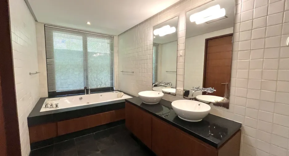 Villa zum Kauf mit 3 Zimmer in Mueang Phuket, Phuket