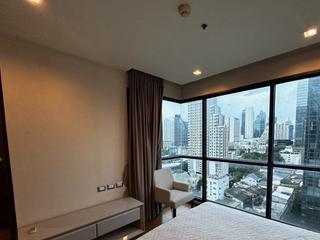 Condo en alquiler de 2 habitaciones en Sathon, Bangkok