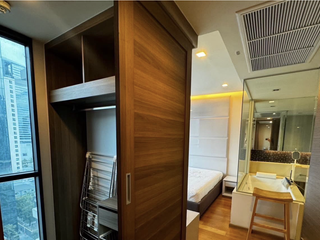 Condo en alquiler de 2 habitaciones en Sathon, Bangkok