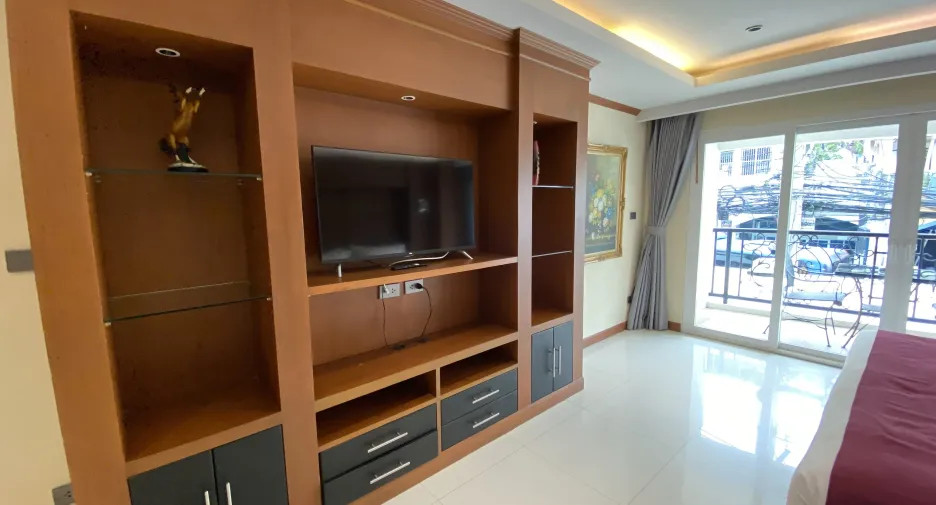 For rent スタジオ condo in Pratumnak, Pattaya