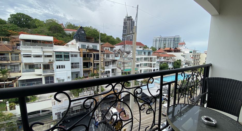 For rent スタジオ condo in Pratumnak, Pattaya