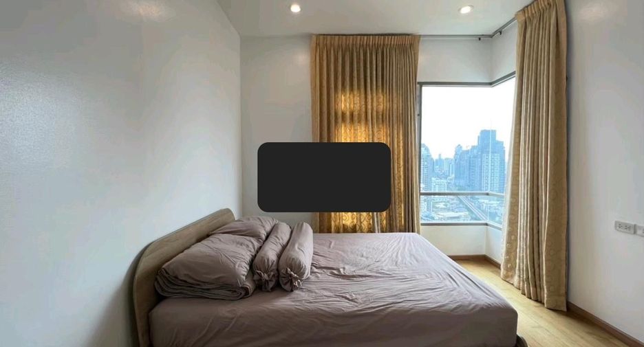 For rent 2 bedrooms condo in Khlong Toei, Bangkok