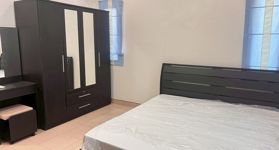 Casa en alquiler de 3 habitaciones en East Pattaya, Pattaya