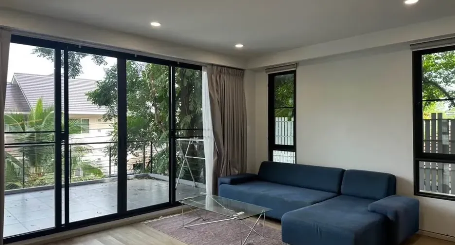 Casa en venta de 5 habitaciones en Watthana, Bangkok