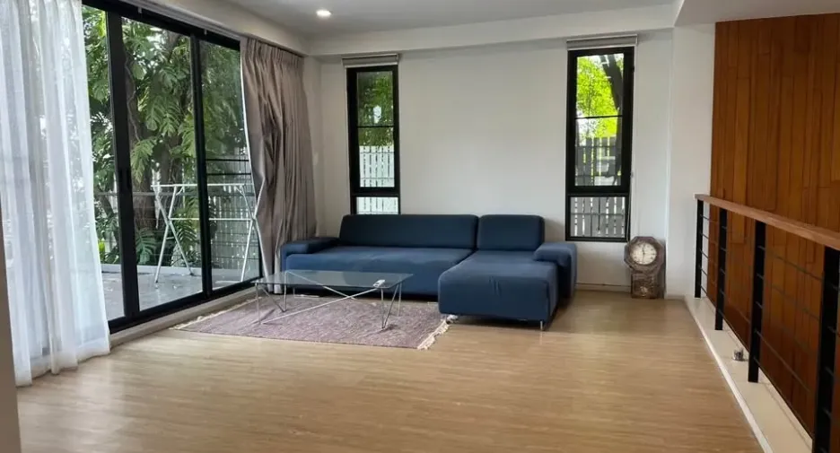 Casa en venta de 5 habitaciones en Watthana, Bangkok