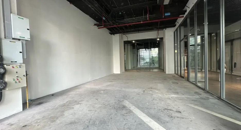 出租 商业空间 在 Khlong Toei, 曼谷