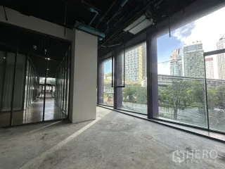 出租 商业空间 在 Khlong Toei, 曼谷