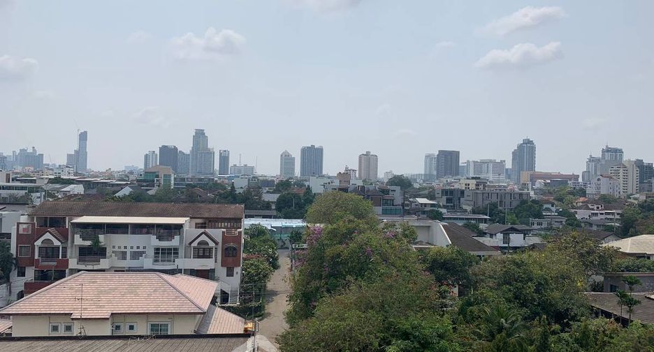 出租 和 出售 1 卧室 公寓 在 Watthana, 曼谷