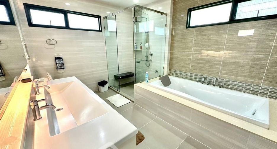 Haus zum Kauf mit 4 Zimmer in Prawet, Bangkok