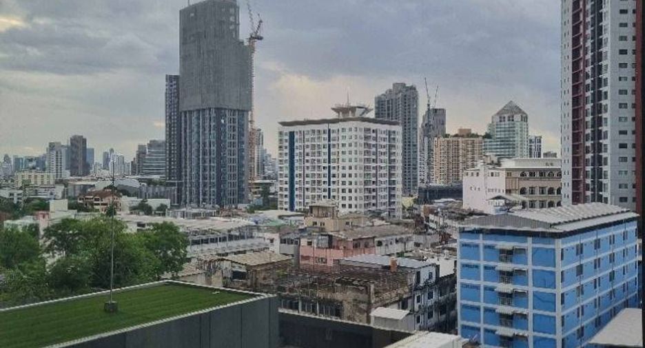À vendre 1 chambre condo à Khlong Toei, Bangkok