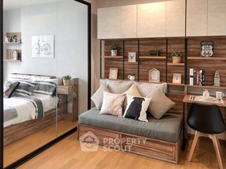 For rent 2 bedrooms condo in Sathon, Bangkok