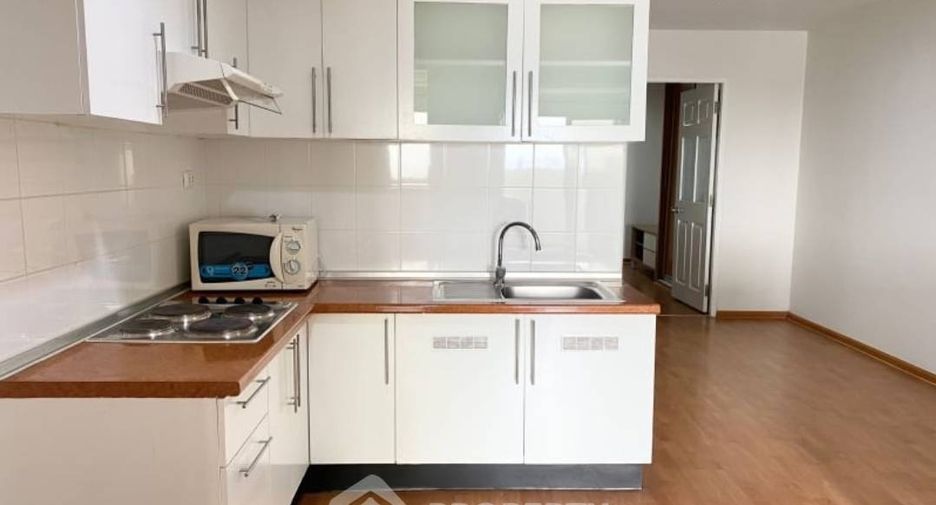 Condo en alquiler de 2 habitaciones en Khlong Toei, Bangkok