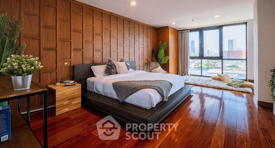 Condo en alquiler de 3 habitaciones en Pathum Wan, Bangkok