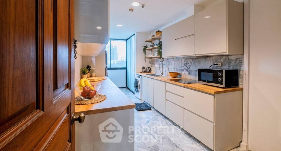 Condo en alquiler de 3 habitaciones en Pathum Wan, Bangkok