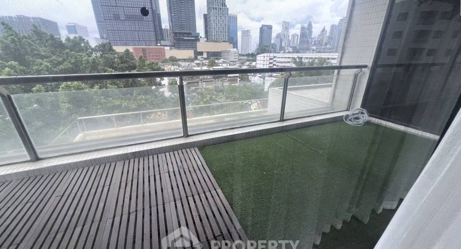 Condo en alquiler de 3 habitaciones en Pathum Wan, Bangkok