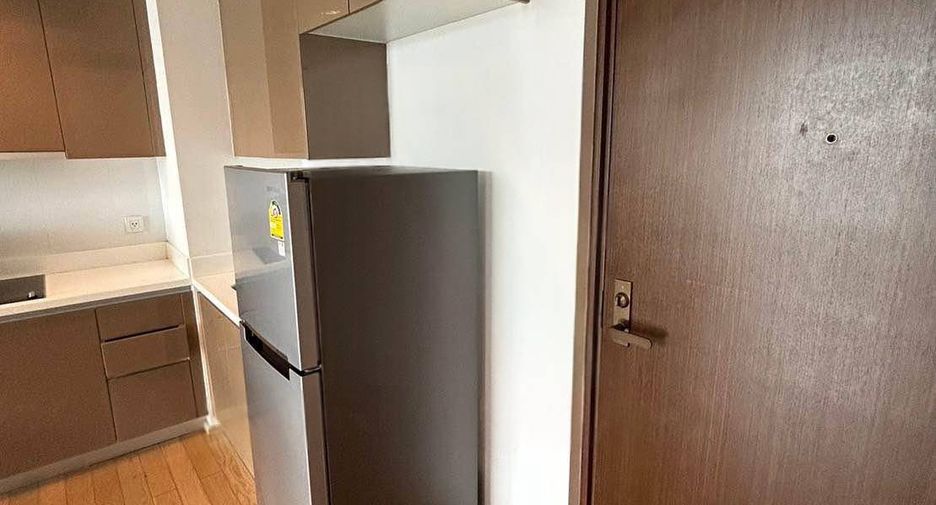 Condo en alquiler de 1 habitaciones en Khlong Toei, Bangkok