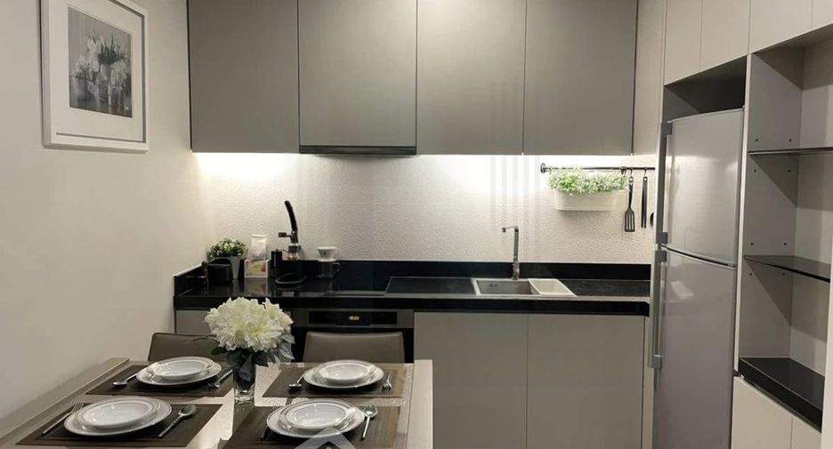 For rent 1 bed condo in Pathum Wan, Bangkok
